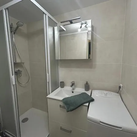 Climatise 2 150m Richelieu Apartament