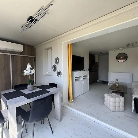 Apartament Climatise 2 150m Richelieu